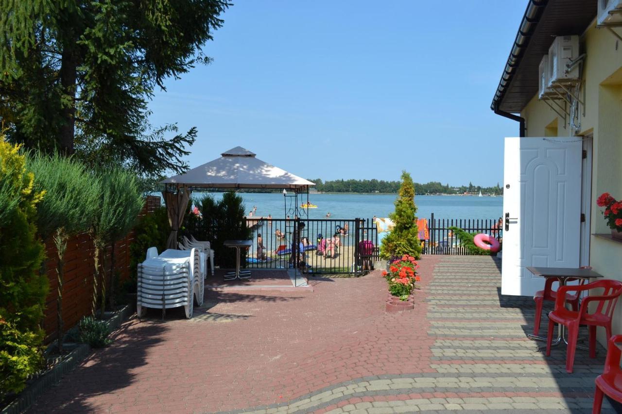 "Vanilla" Pokoje I Apartamenty Nad Brzegiem Jeziora Okuninka Buitenkant foto
