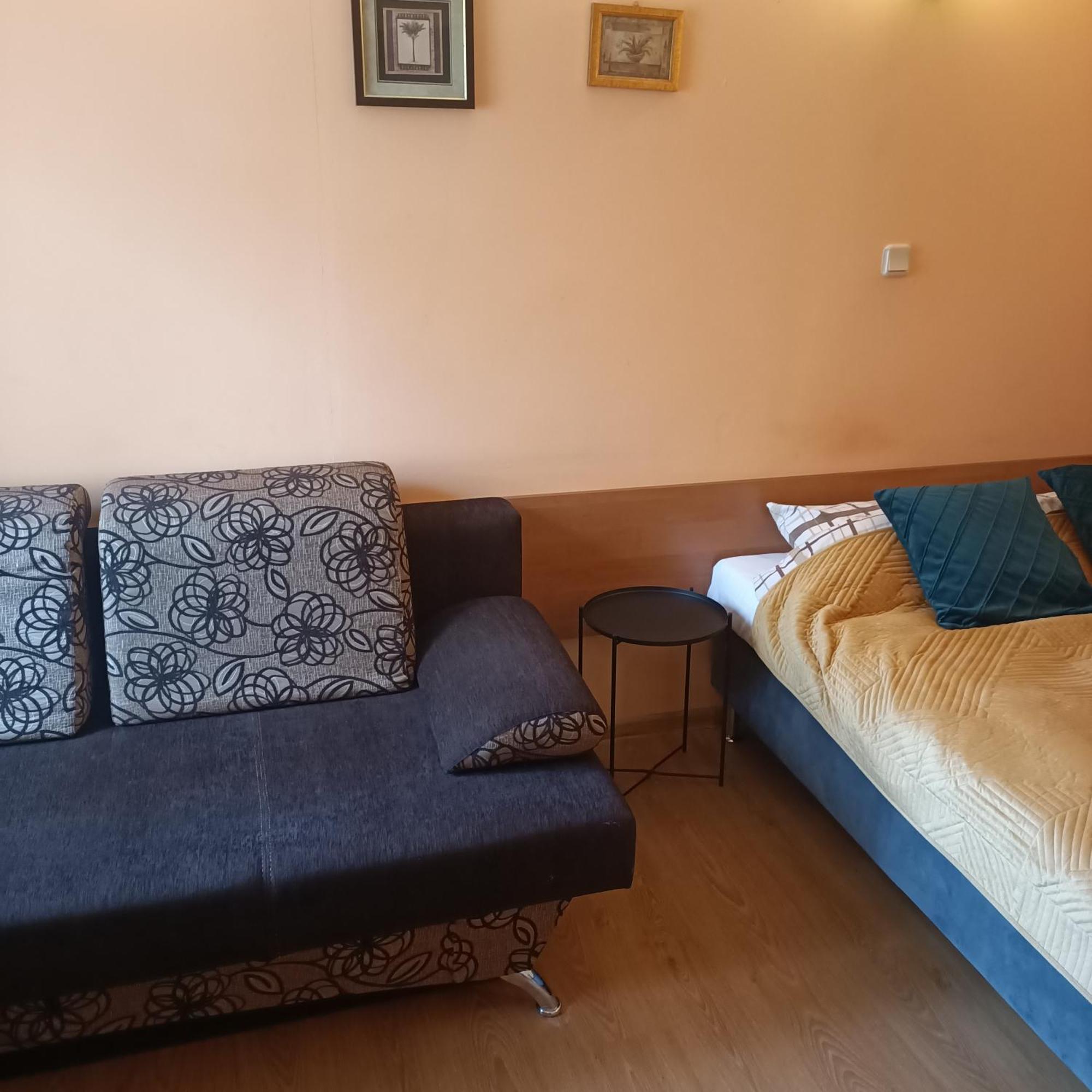 "Vanilla" Pokoje I Apartamenty Nad Brzegiem Jeziora Okuninka Buitenkant foto